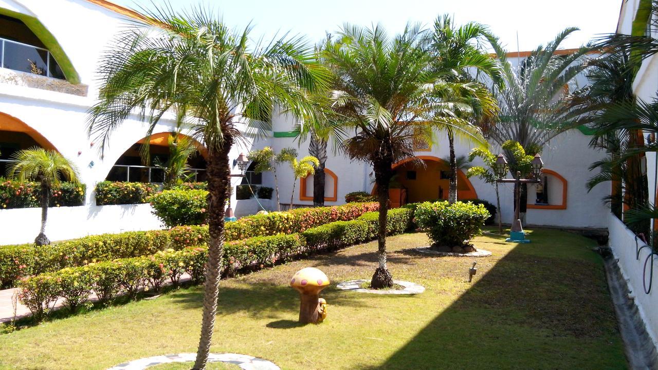Hotel La Hacienda Santiago Esterno foto